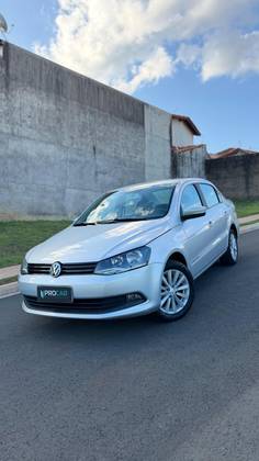 VOLKSWAGEN VOYAGE 1.0 MI COMFORTLINE 8V FLEX 4P MANUAL